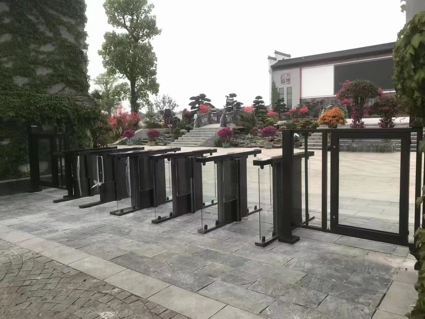 区景无人值守全智能门禁闸机打造游园新生态